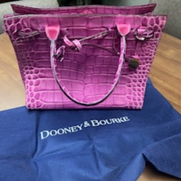 Dooney and bourke crocodile bag hot pink - Picture 1 of 10